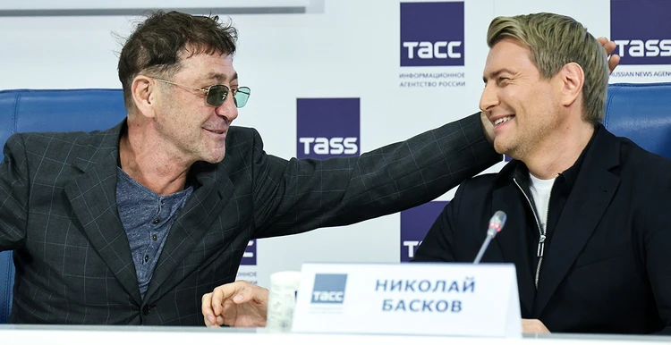 Григорий Лепс и Николай Басков на пресс-конференции российских эстрадных исполнителей, посвященной обсуждению текущей ситуации в отрасли и роли культуры во время вооруженных конфликтов. Фото: Михаил Терещенко/ТАСС